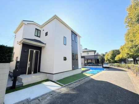 �O�ʓ��H�܂ތ��n�ʐ^�@-