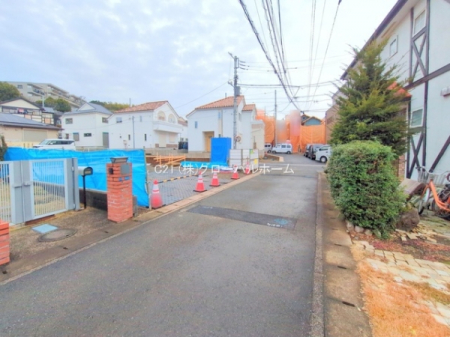 �O�ʓ��H�܂ތ��n�ʐ^�@-