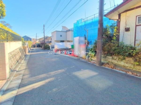 �O�ʓ��H�܂ތ��n�ʐ^�@-