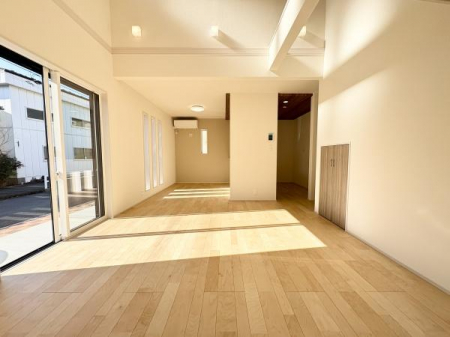 ���r���O�@-