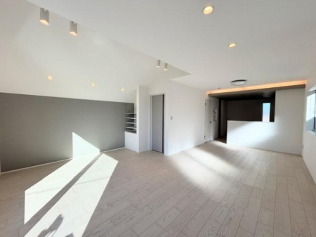 ���r���O�@-