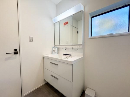 ���ʑ�E���ʏ��@-