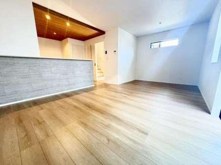 ���r���O�@-