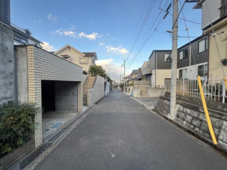 �O�ʓ��H�܂ތ��n�ʐ^�@-