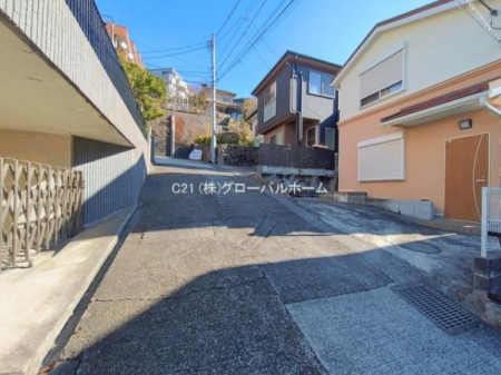 �O�ʓ��H�܂ތ��n�ʐ^�@-