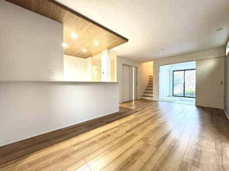 ���r���O�@-