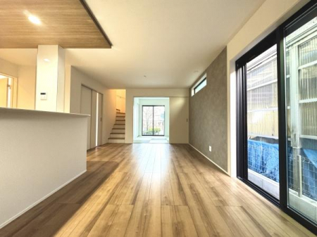 ���r���O�@-