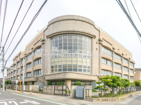 ���ӊ��@-