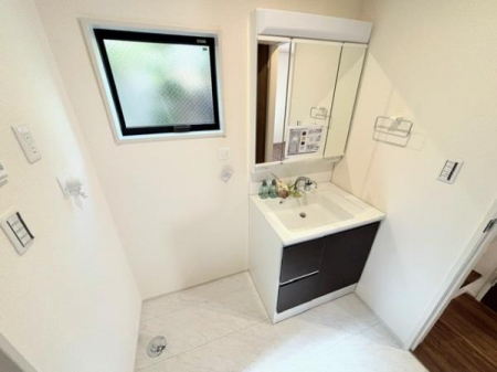 ���ʑ�E���ʏ��@-