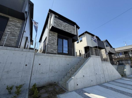 �O�ʓ��H�܂ތ��n�ʐ^�@-