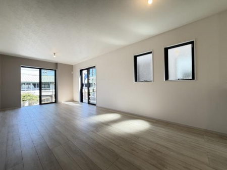 ���r���O�@-