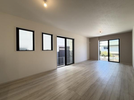 ���r���O�@-