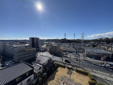 �Z�˂���̒��]�ʐ^�@-