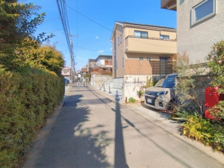 �O�ʓ��H�܂ތ��n�ʐ^�@-