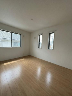 ���r���O�@���̉摜�͂b�f���H����Ă��܂��B