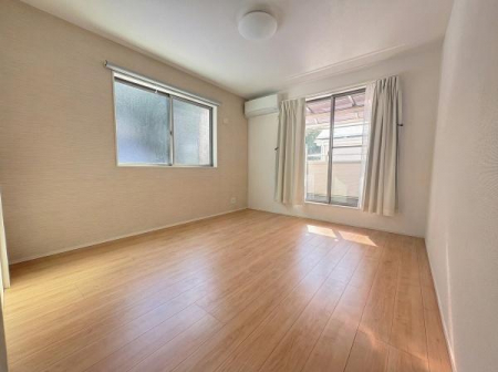 �m���@���̉摜�͂b�f���H����Ă��܂��B