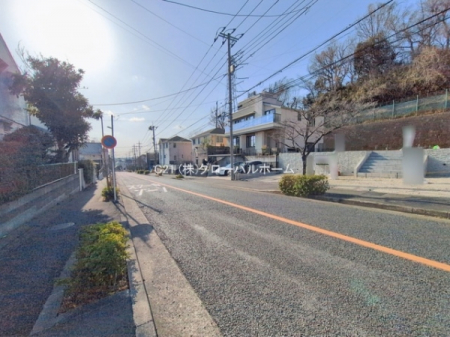 �O�ʓ��H�܂ތ��n�ʐ^�@-