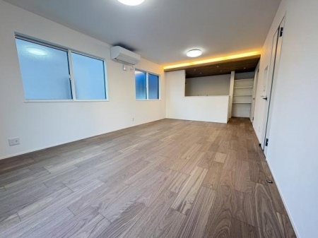 ���r���O�@-