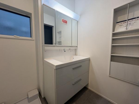 ���ʑ�E���ʏ��@-