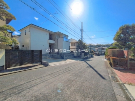 �O�ʓ��H�܂ތ��n�ʐ^�@-