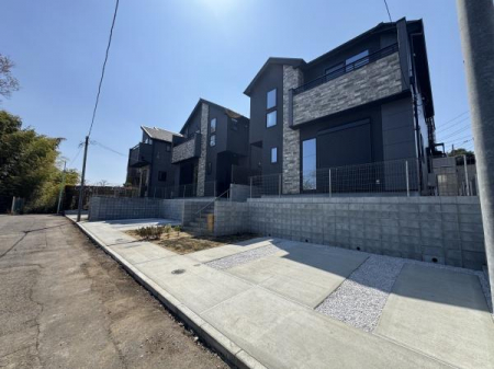 �O�ʓ��H�܂ތ��n�ʐ^�@-