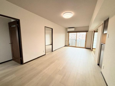 ���r���O�@-