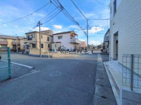 �O�ʓ��H�܂ތ��n�ʐ^�@-