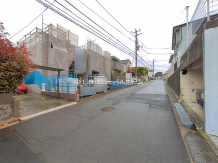 �O�ʓ��H�܂ތ��n�ʐ^�@-