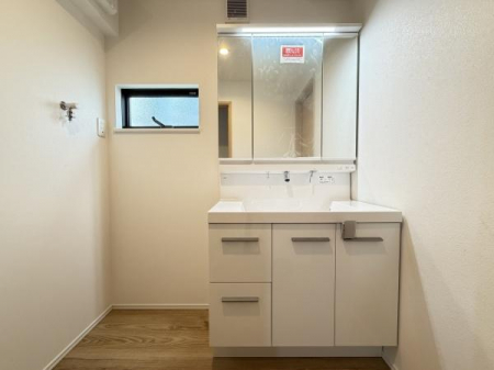 ���ʑ�E���ʏ��@-