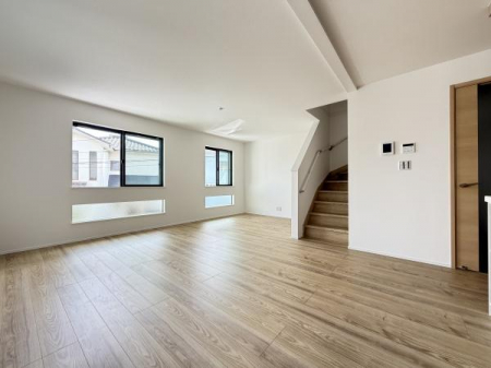 ���r���O�@-