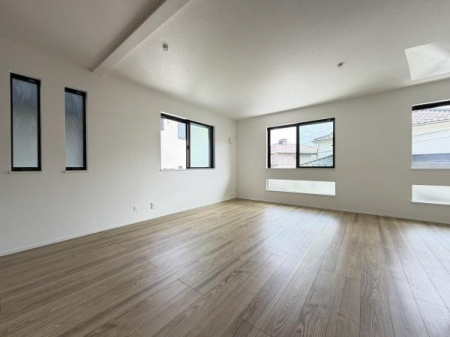 ���r���O�@-