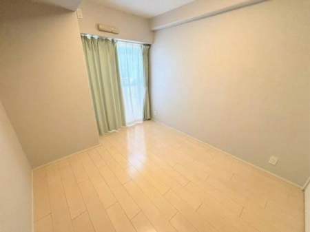 �m���@���̉摜�͂b�f���H����Ă��܂��B