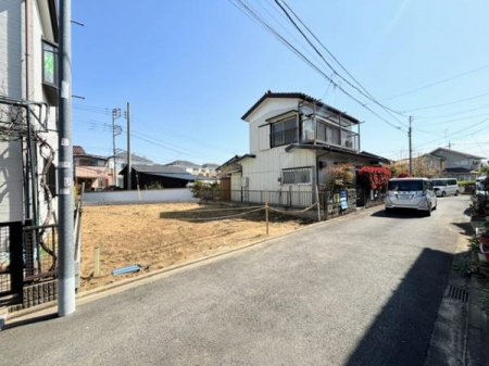 �O�ʓ��H�܂ތ��n�ʐ^�@-