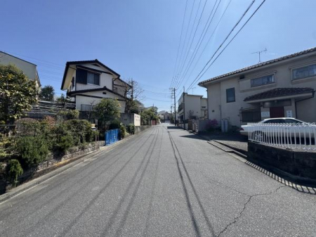 �O�ʓ��H�܂ތ��n�ʐ^�@-