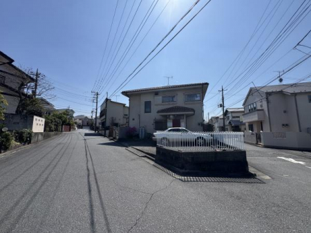 �O�ʓ��H�܂ތ��n�ʐ^�@-