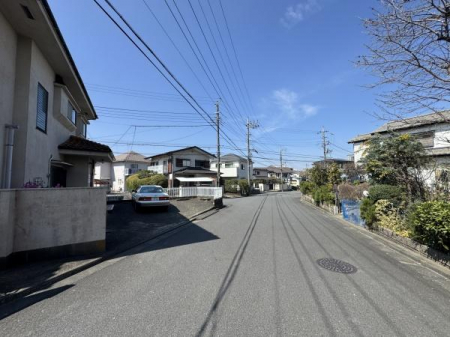 �O�ʓ��H�܂ތ��n�ʐ^�@-