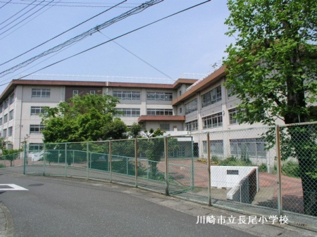 ���ӊ��@-