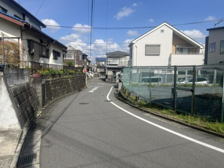 �O�ʓ��H�܂ތ��n�ʐ^�@-