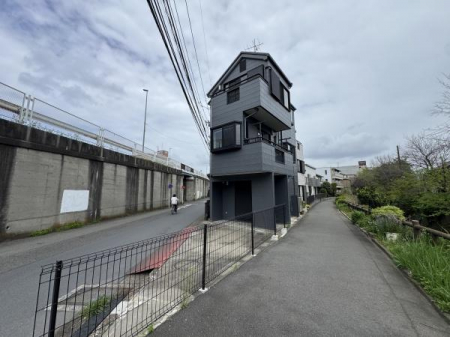 �O�ʓ��H�܂ތ��n�ʐ^�@-