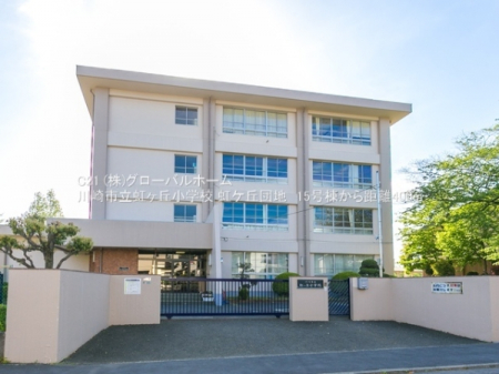 ���ӊ��@-