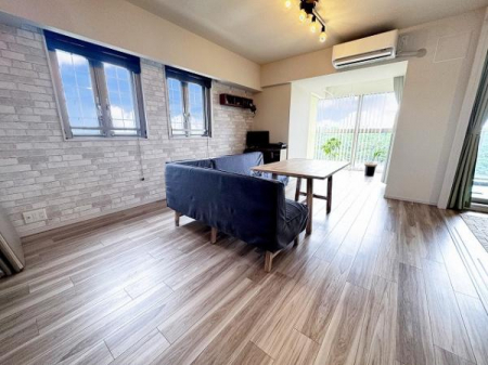 ���r���O�@-