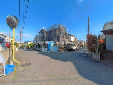 �O�ʓ��H�܂ތ��n�ʐ^�@-