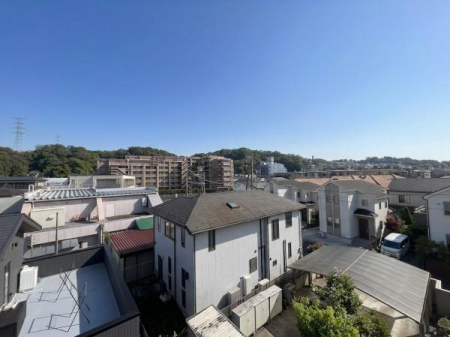 �Z�˂���̒��]�ʐ^�@-