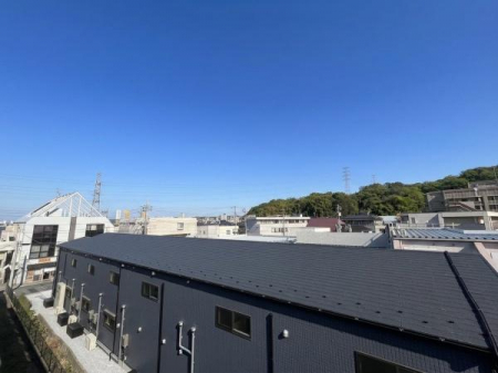 �Z�˂���̒��]�ʐ^�@-