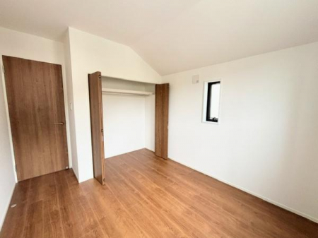 �m���@-